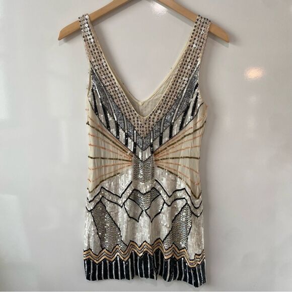 Bebe gold limited edition sequin mini dress size 00 - Picture 3 of 7